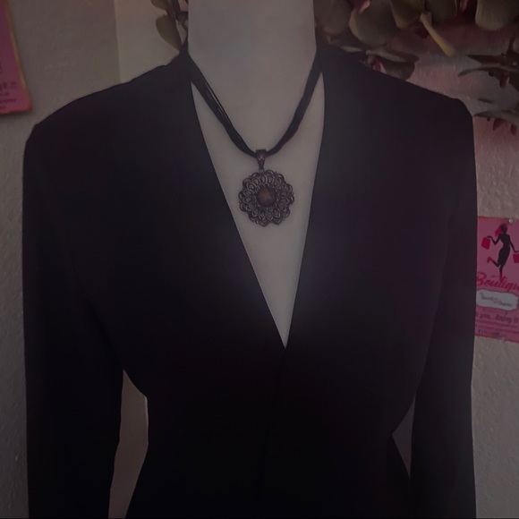 COPY - “HAVE” Elegant Black Coat size “ Medium “ - Picture 13 of 13